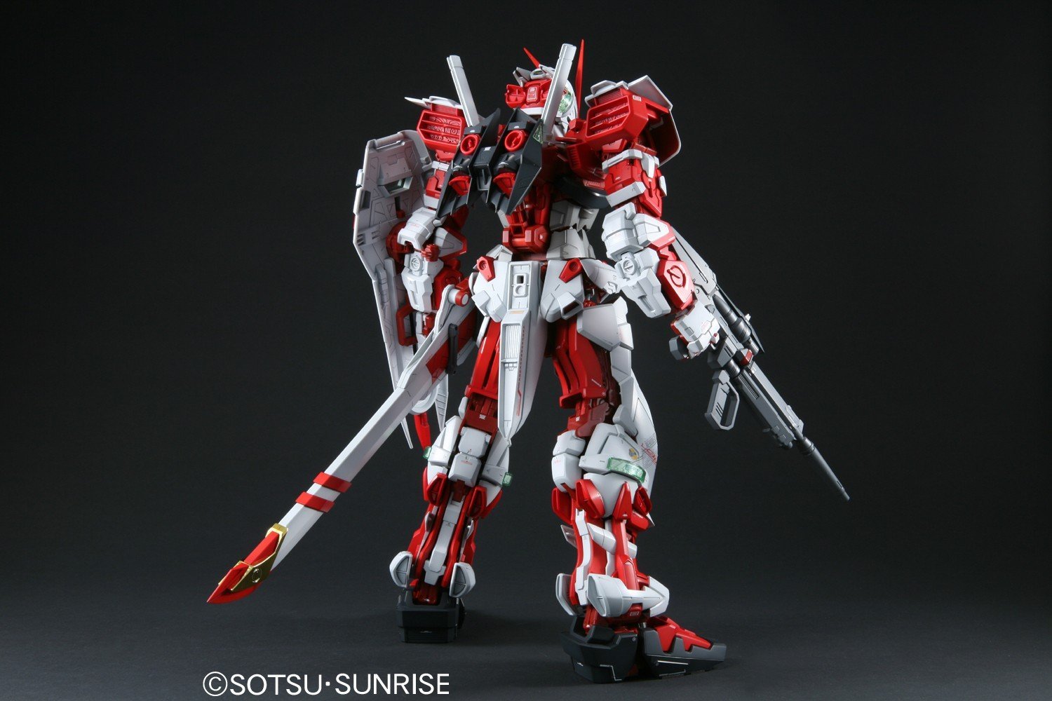 pg gundam astray red frame