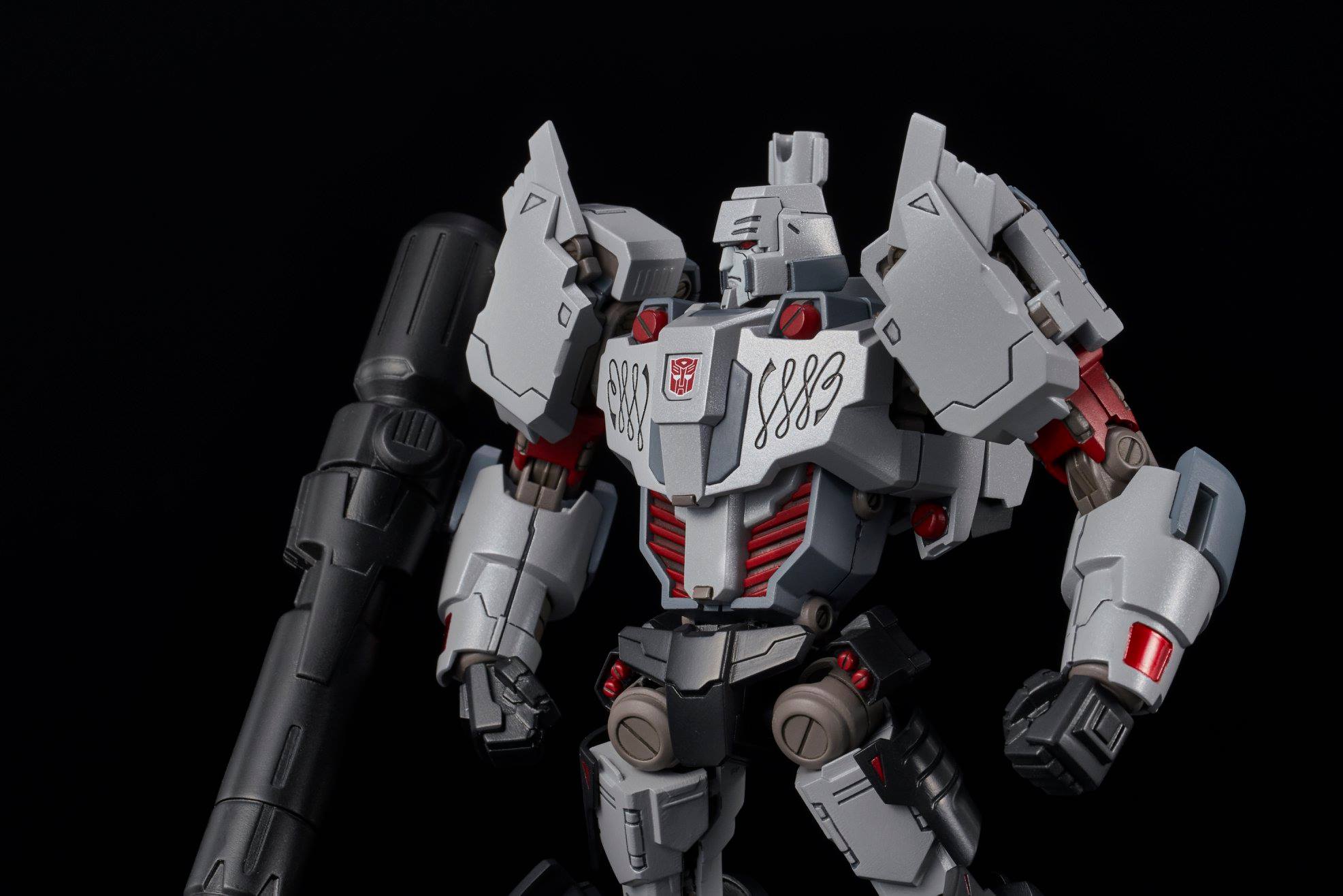 Transformers Megatron IDW Autobot Version Furai Model - Gundam Pros