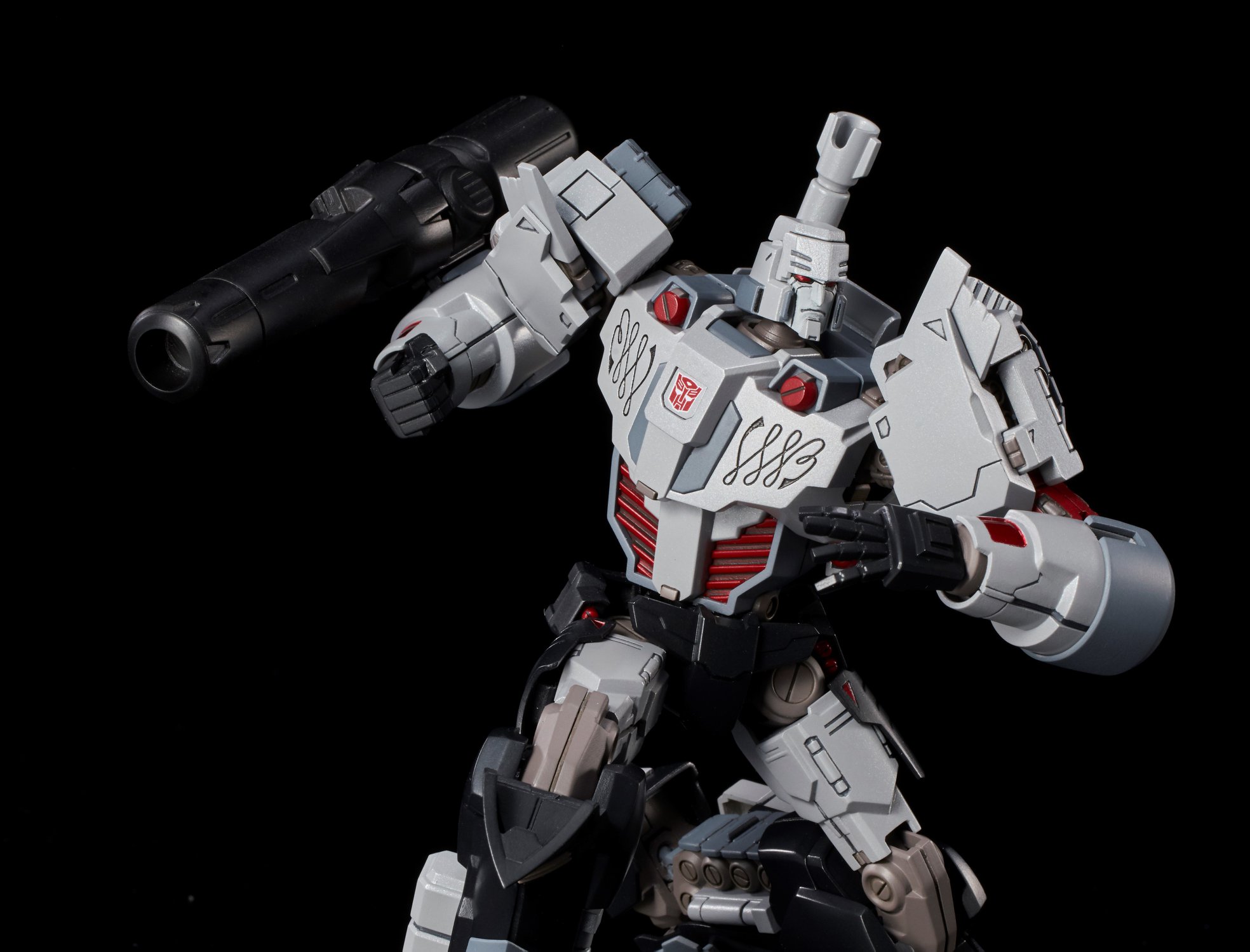 Transformers Megatron IDW Autobot Version Furai Model - Gundam Pros